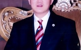 娱记曝男顶流大瓜：鹿晗或涉及爆热搜3天大事宜？，韩女星合约牵连终审胜诉！搜狐轻易AI帮你轻松追星妈妈和姨娘的哺育（文娱圈吃瓜：贵圈“真乱”“瓜多”很忙）